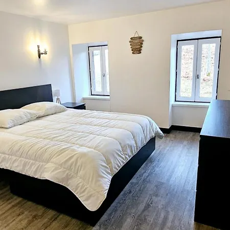 Le De La Cregut Vakantiehuis