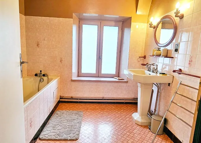 Le De La Cregut Tremouille (Cantal)